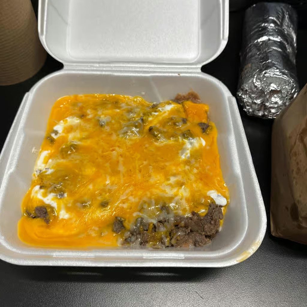 Gordo Nachos with Meat.