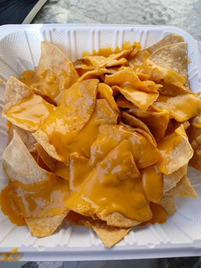 Gordo Cheese Nachos.